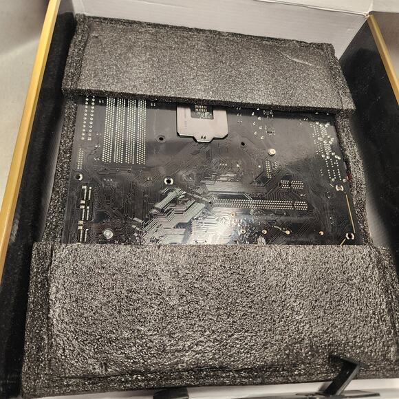 ASRock Z97 Extreme6 Socket 1150 Motherboard combo Intel i7 DDR3 32GB Ram Stealth - Picture 7 of 12